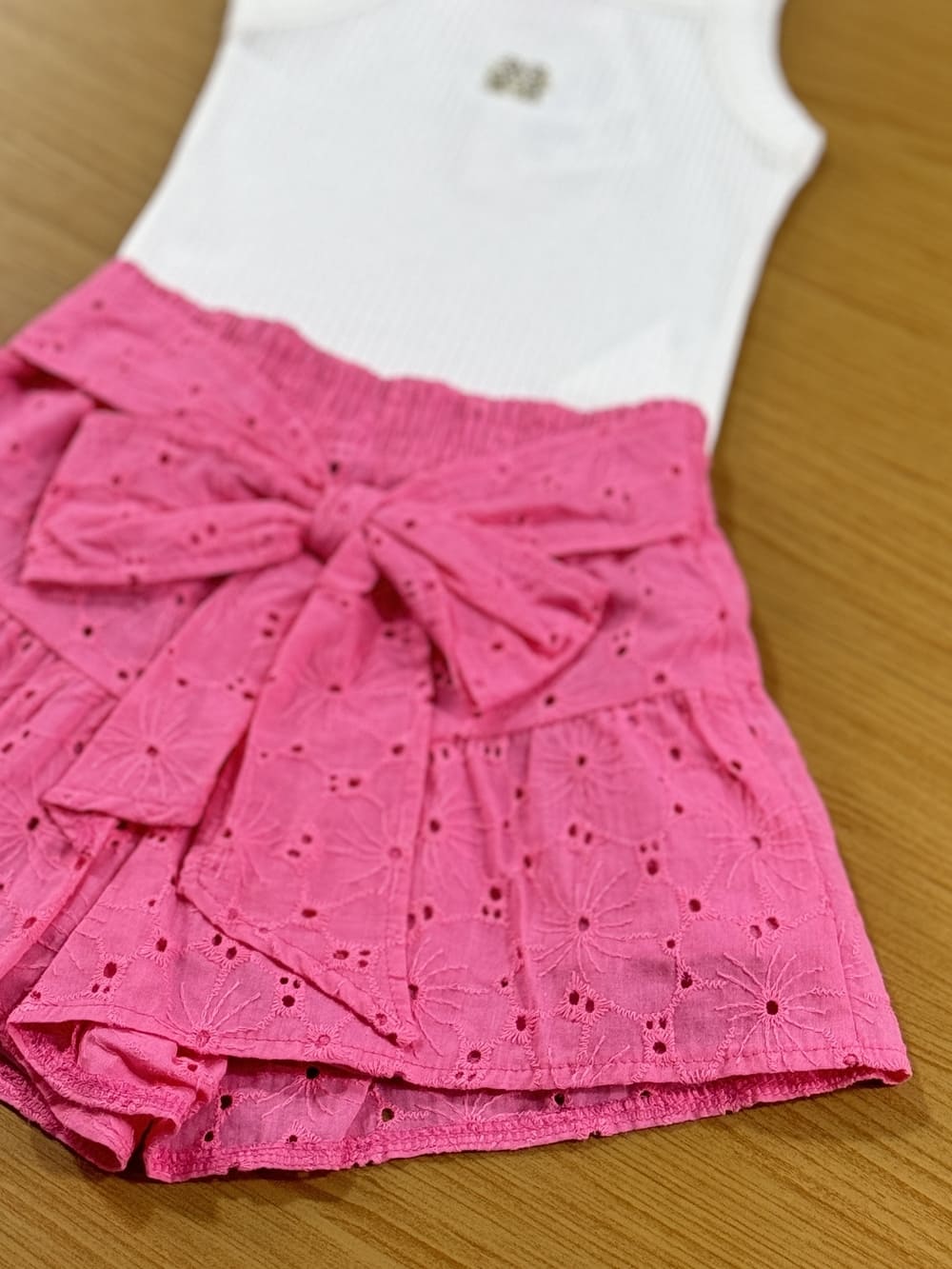 Conjunto Infantil Momi Verão Shorts Laise Rosa e Regata