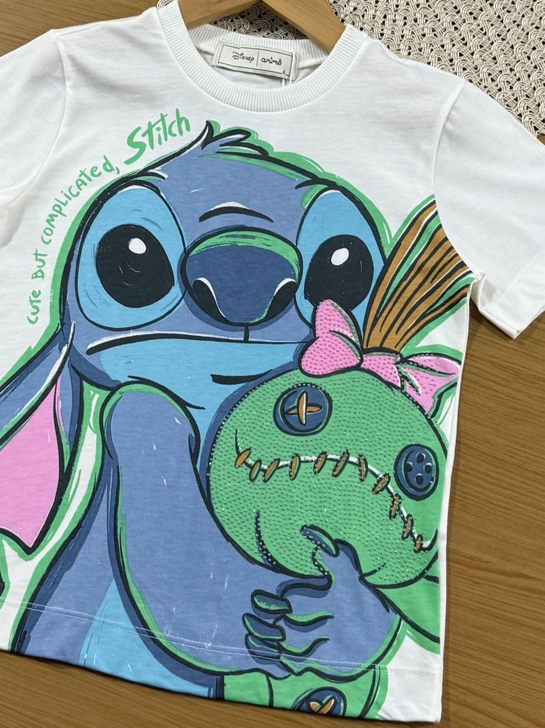 Blusa Infantil Animê Branca Stitch com Strass Disney