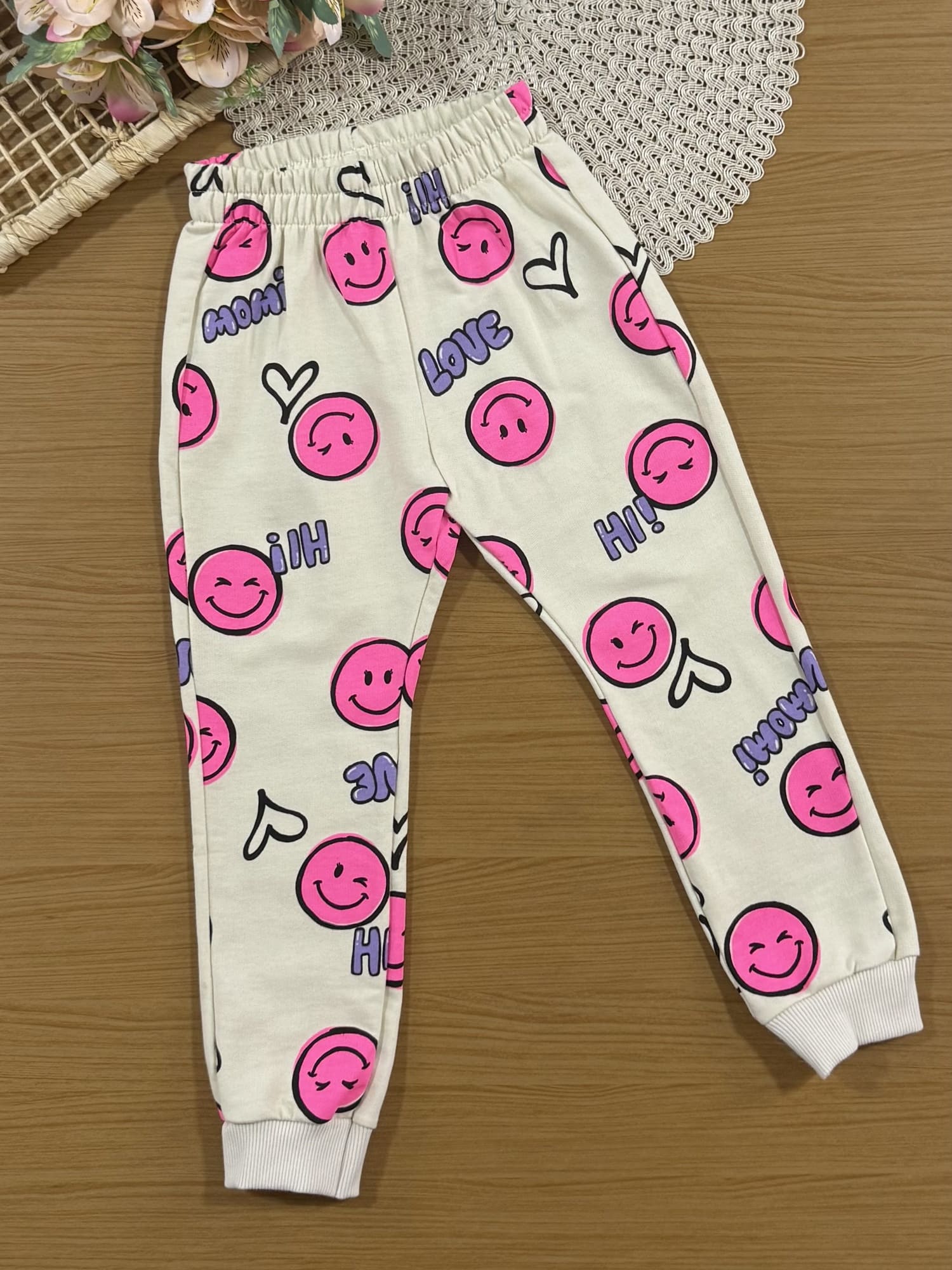 Conjunto Infantil Momi Inverno com Calça e Jaqueta Bege Emoji