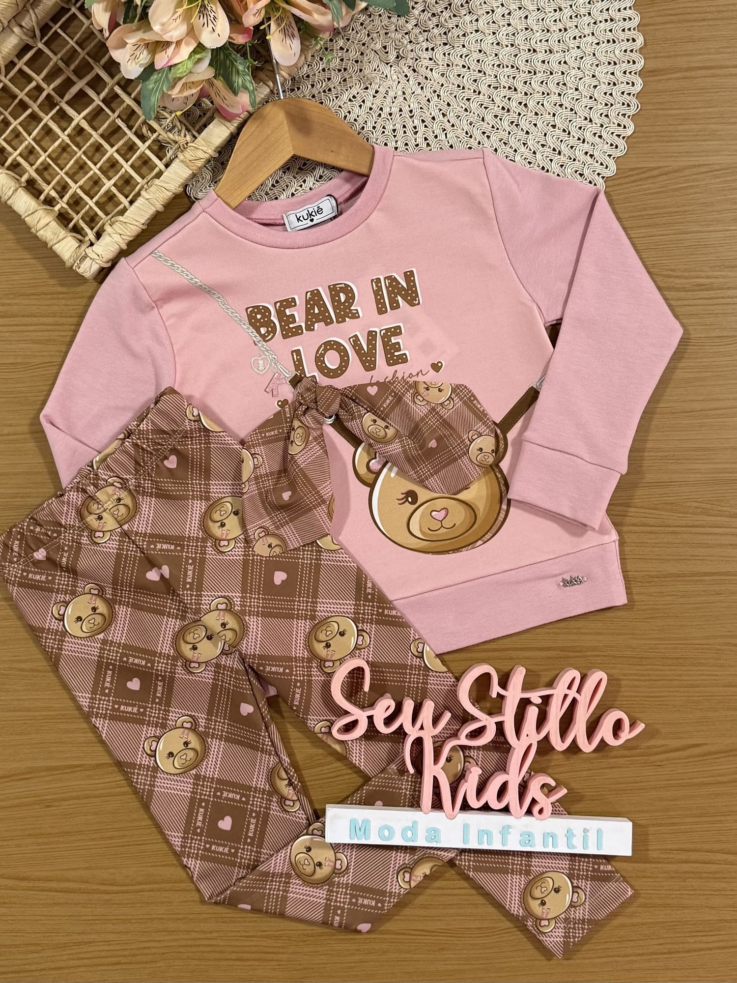 Conjunto Infantil Kukiê Inverno com Calça Legging e Blusa Manga Longa Rosa Ursinha Laço