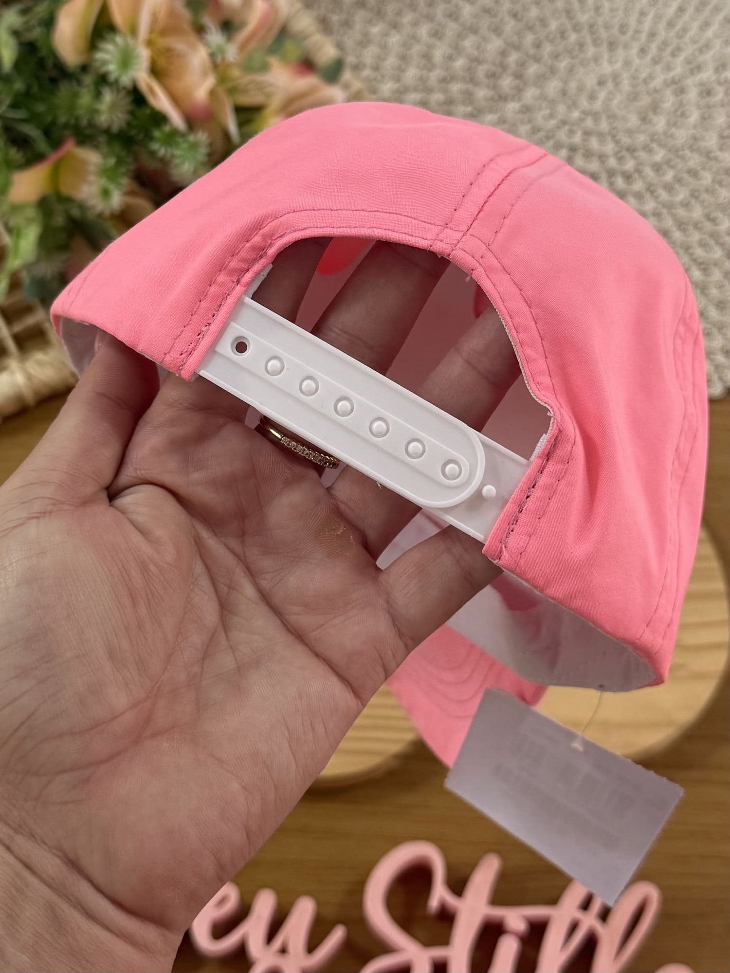 Boné Infantil Kukiê Verão Rosa Coração Tricô