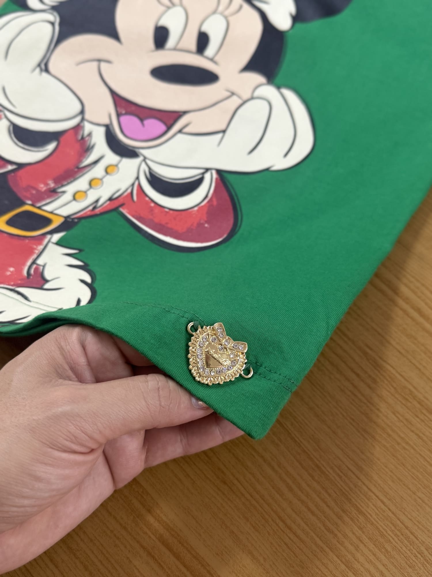 Blusa Infantil Animê Verão Verde Minnie Noel Disney