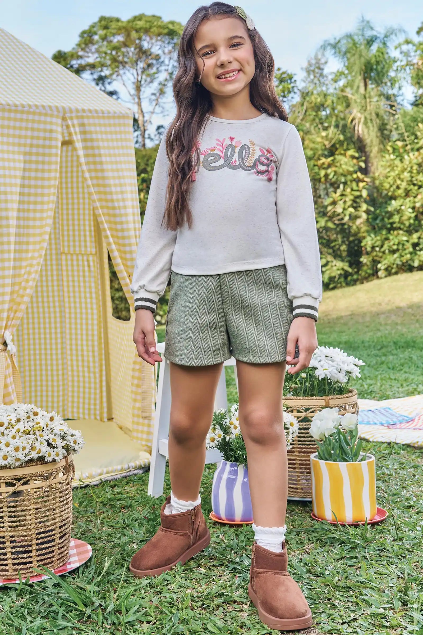 Conjunto Infantil Kukiê Inverno com Shorts Verde e Blusa Manga Longa Hello