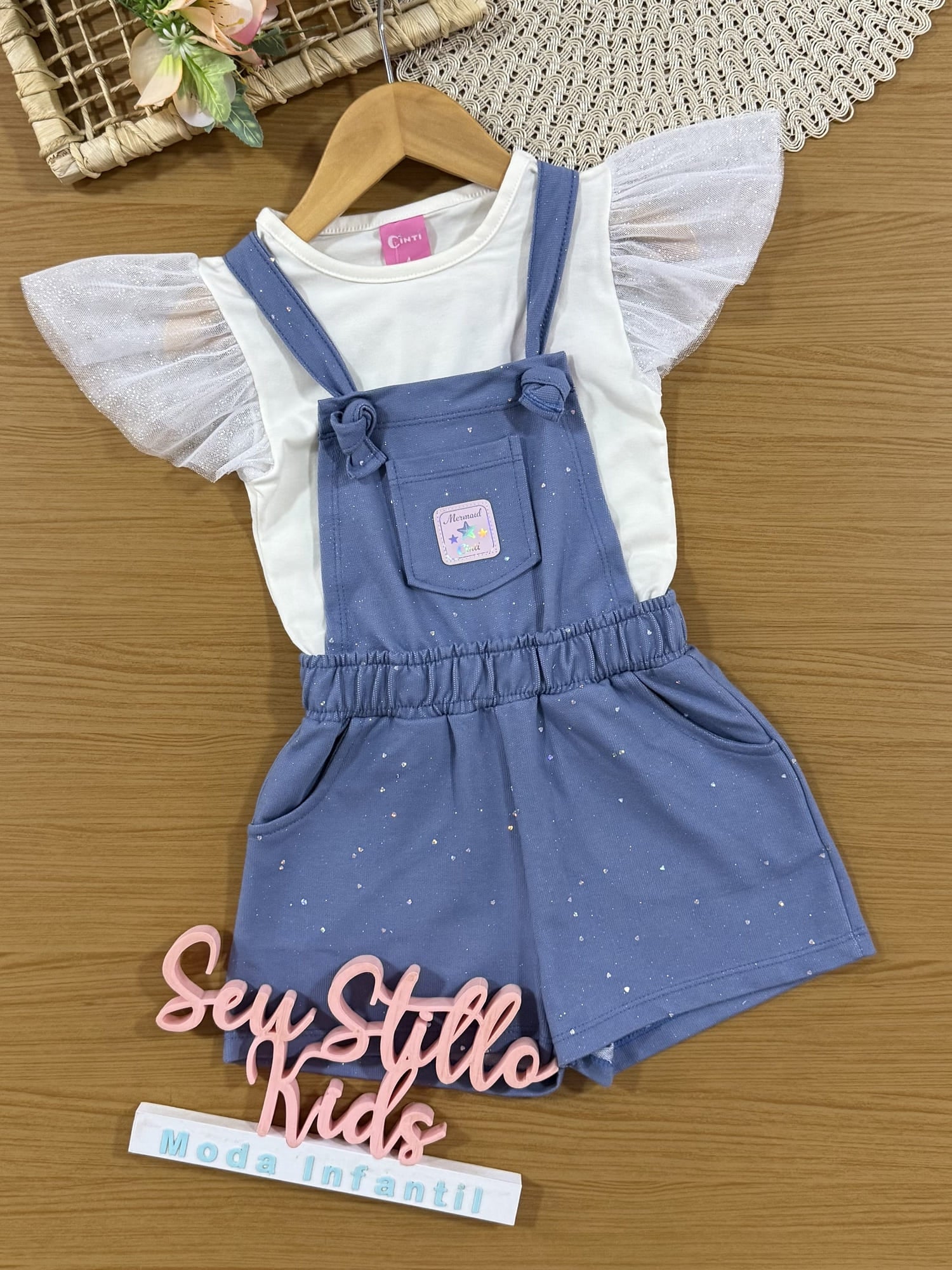 Jardineira Infantil Cinti Verão Azul com Blusa Branca