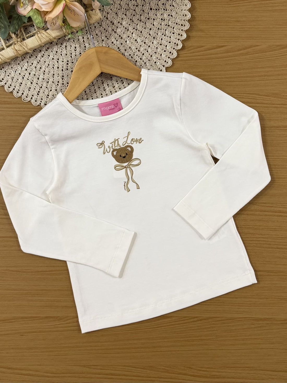 Conjunto Infantil Momi Inverno com Saia Bege e Blusa Branca Ursinho