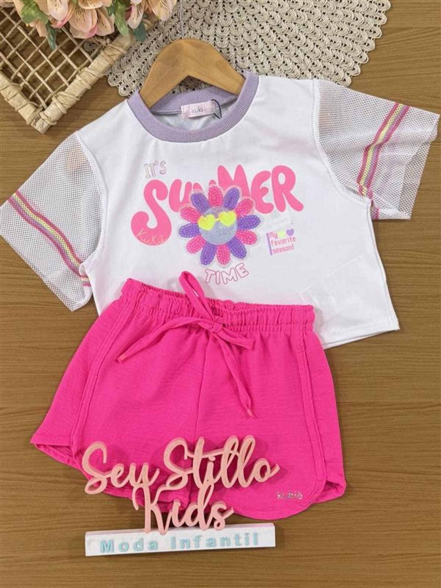 Conjunto Infantil Kukiê Verão com Shorts Rosa e Blusa Branca Summer