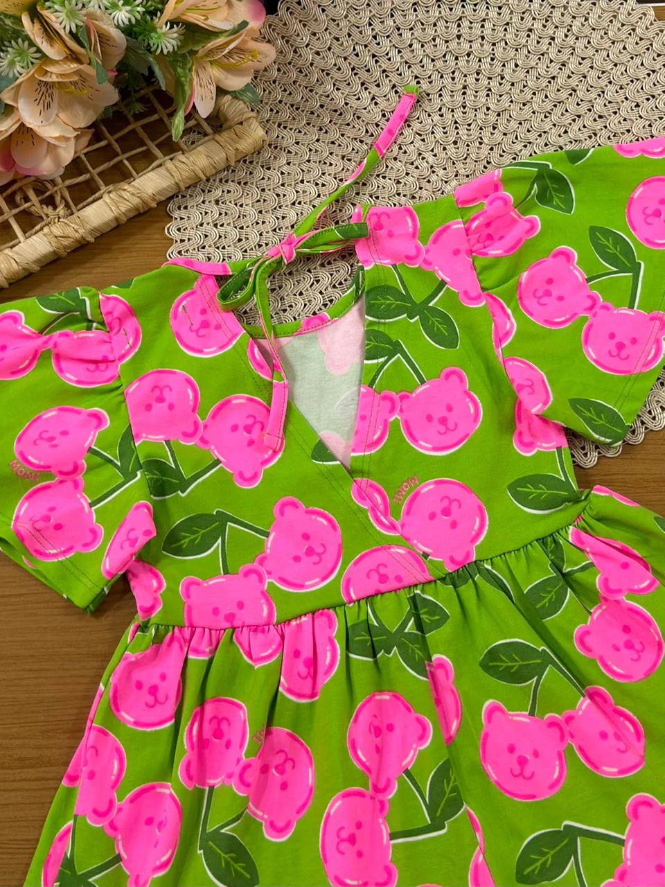 Vestido Infantil Momi Verde Ursinho Cereja