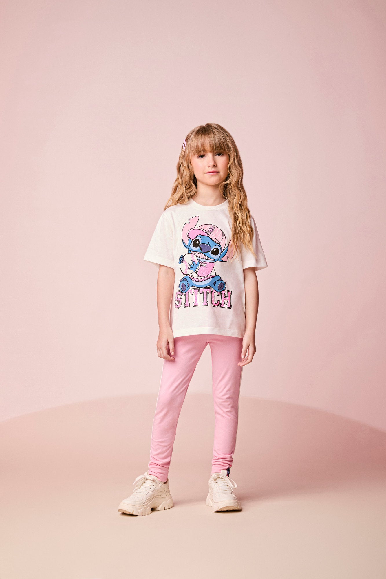 Conjunto Infantil Momi Inverno com Calça Legging Rosa  e Blusa Manga Curta Stitch Tênista