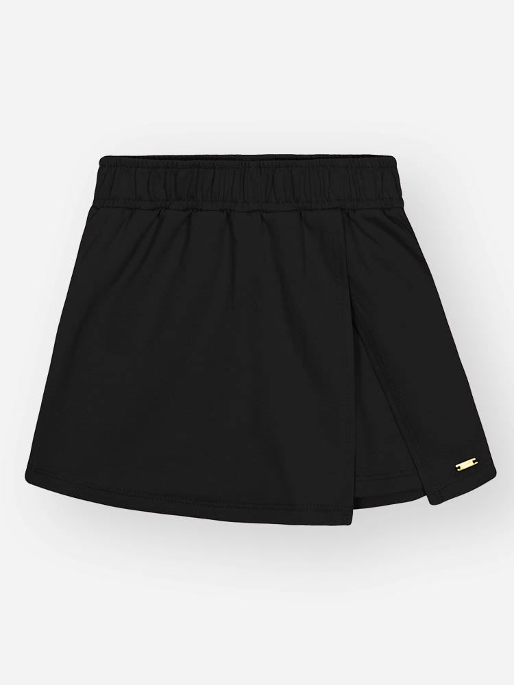 Conjunto Infantil Cinti Verão com Shorts Saia Preto e Blusa Branca Coração Pompon