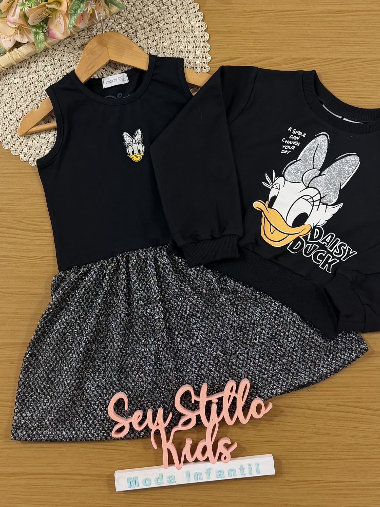 Vestido Infantil Momi Inverno com Casaco Preto Daisy Disney