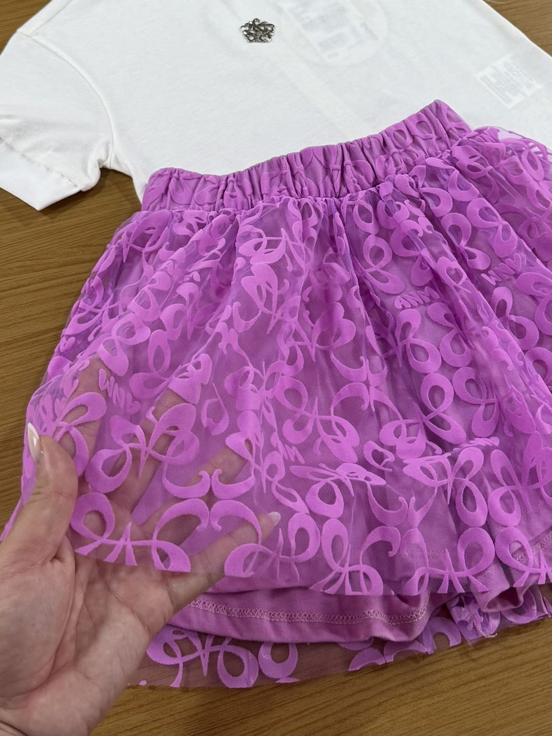 Conjunto infantil Animê Saia Tule e Blusa Manga Curta Off White