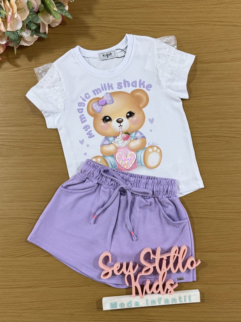Conjunto Infantil Kukie Verão Shorts Saia e Blusa Branca Ursinha