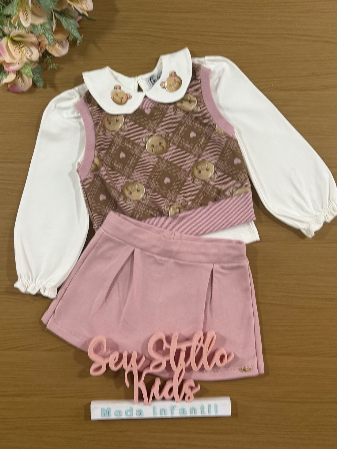 Conjunto Infantil Kukiê Inverno com Shorts Saia Rosa e Blusa com Colete Ursinhos