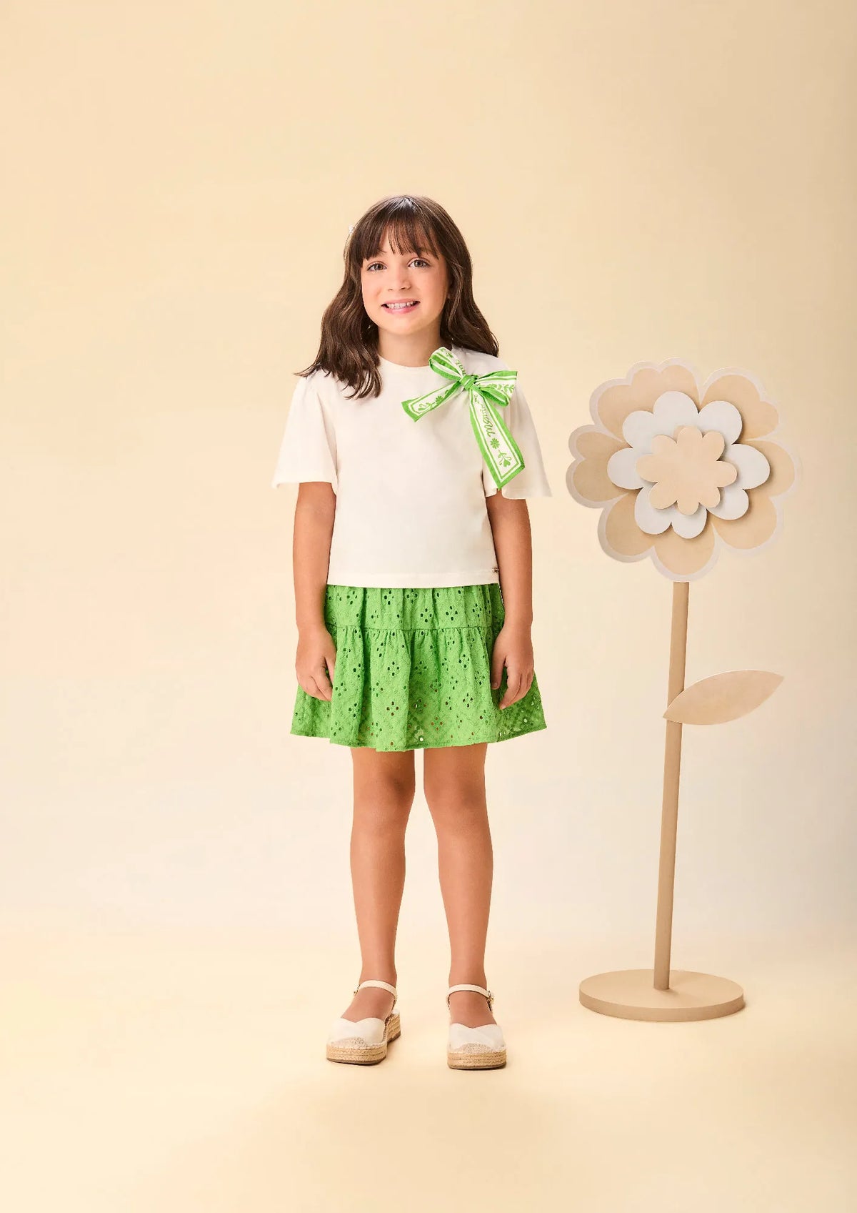 Conjunto Infantil Menina Momi Saia Verde Laise e Blusa Lacinho