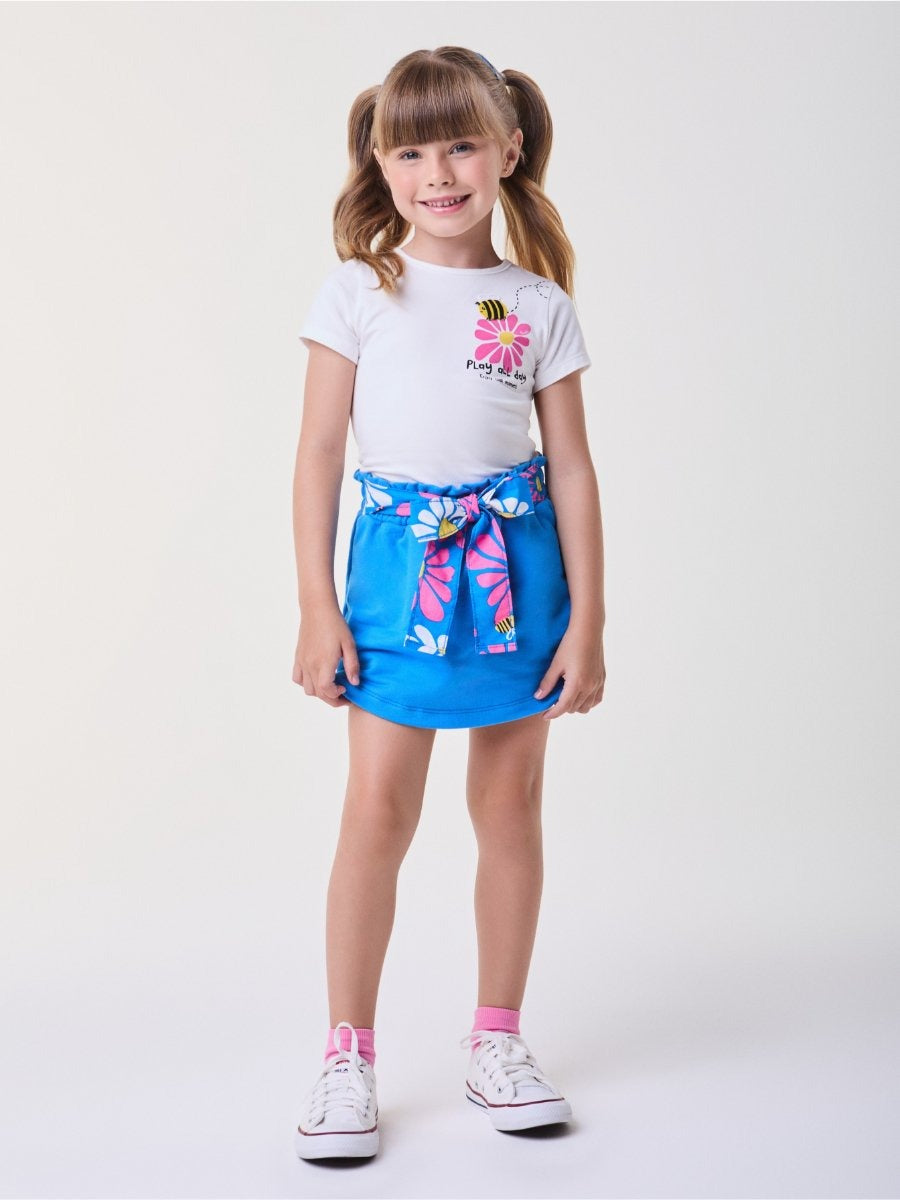 Conjunto Infantil Bimbi Verão Shorts Saia Azul com Laço e Blusa Branca Abelhinha Floral