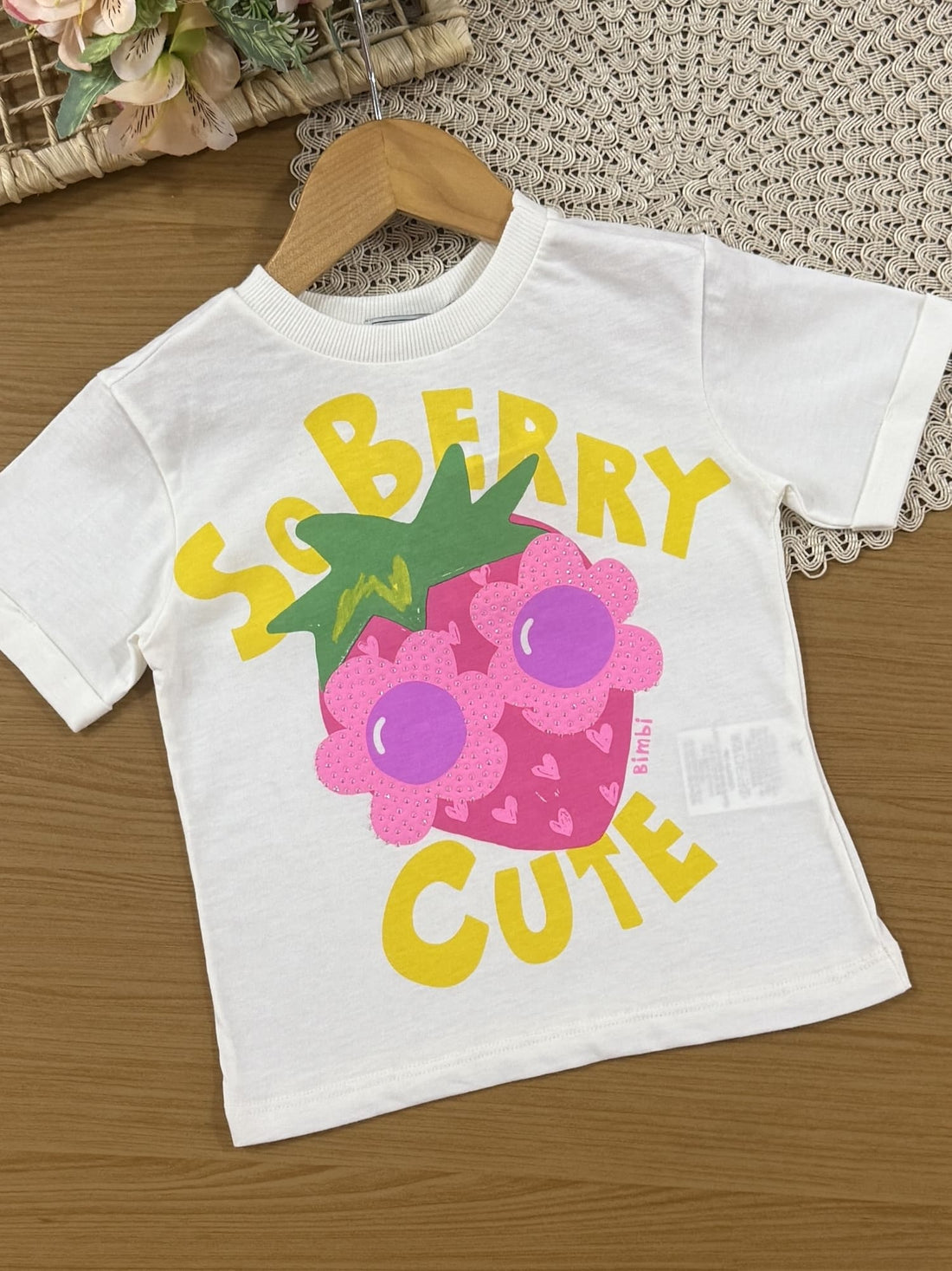 Conjunto Infantil Bimbi Verão com Shorts Amarelo e Blusa Branca Morango