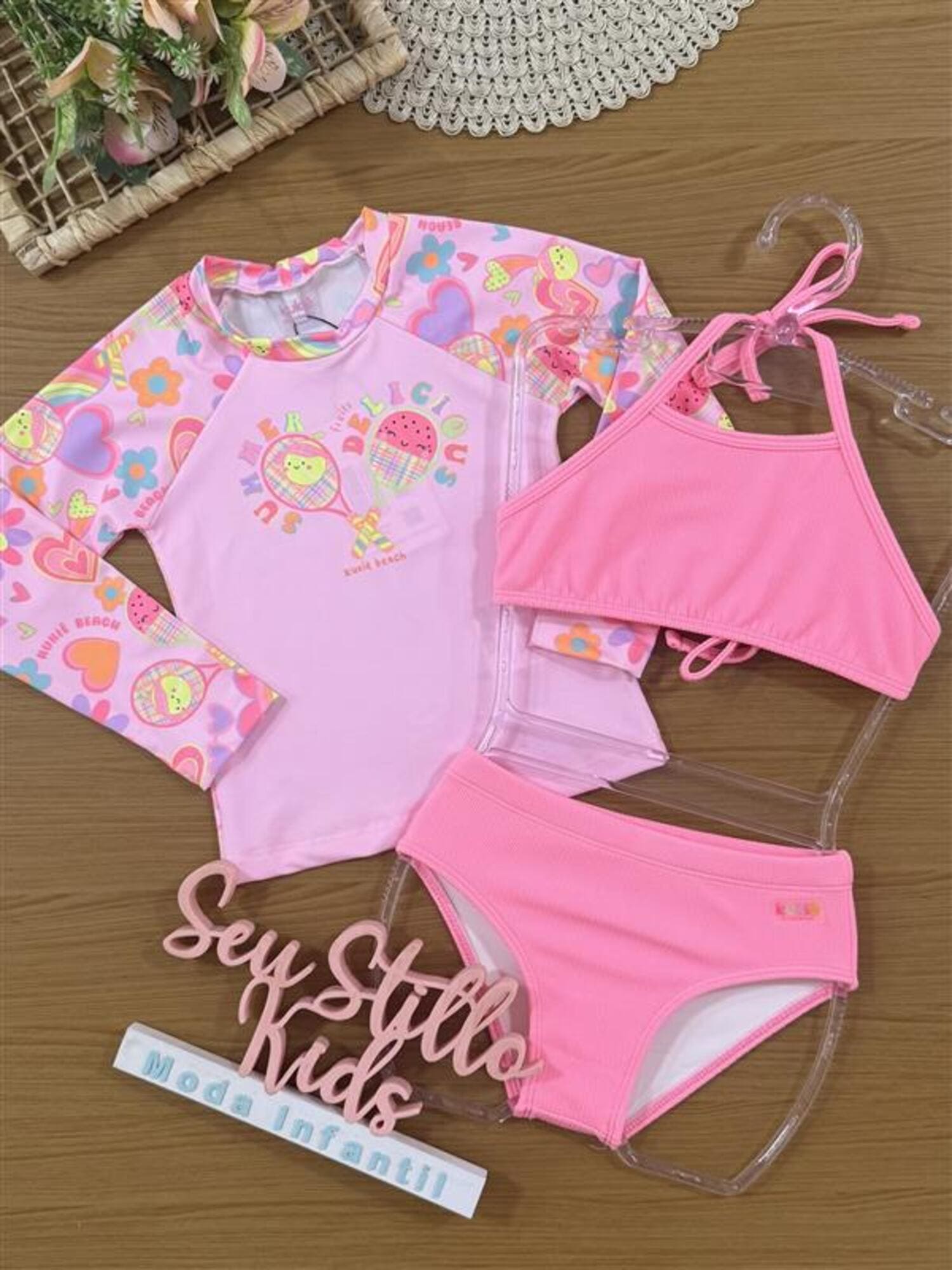 Biquíni Infantil Kukiê Verão Rosa com Blusa Manga Longa Bolinha de Tênis