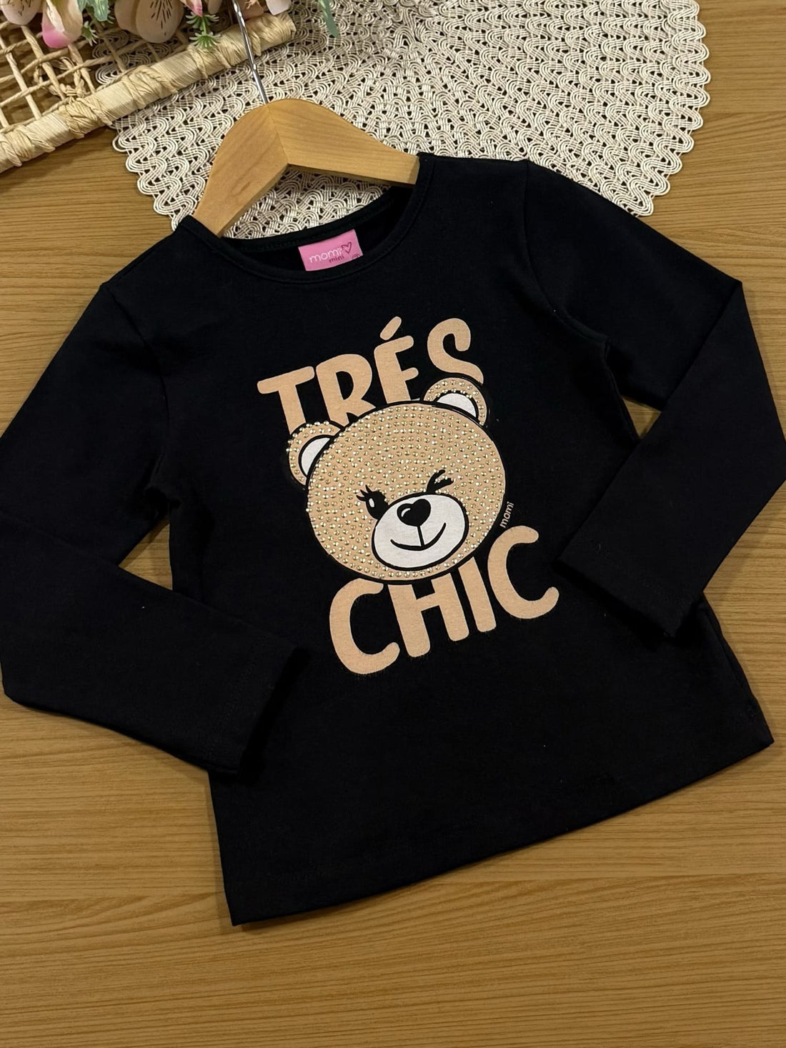 Conjunto Infantil Momi Inverno com Shorts Marrom e Blusa Preta Ursinho