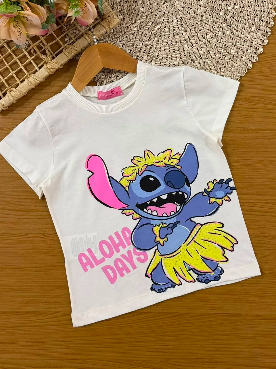 Conjunto Infantil Menina Momi Shorts Ciclista Rosa com Tule e Blusa Branca Lilo e Stitch Disney