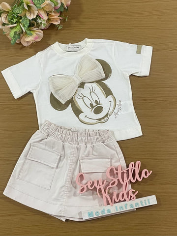 Conjunto Infantil Animê Verão Shorts Saia Bege e Blusa Minnie Laço Disney