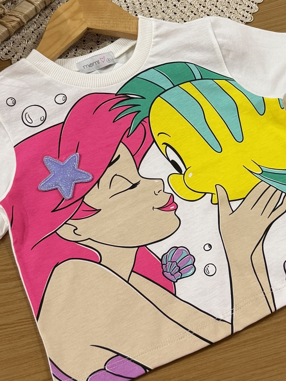 Blusa Infantil Momi Verão Branca Pequena Sereia Disney