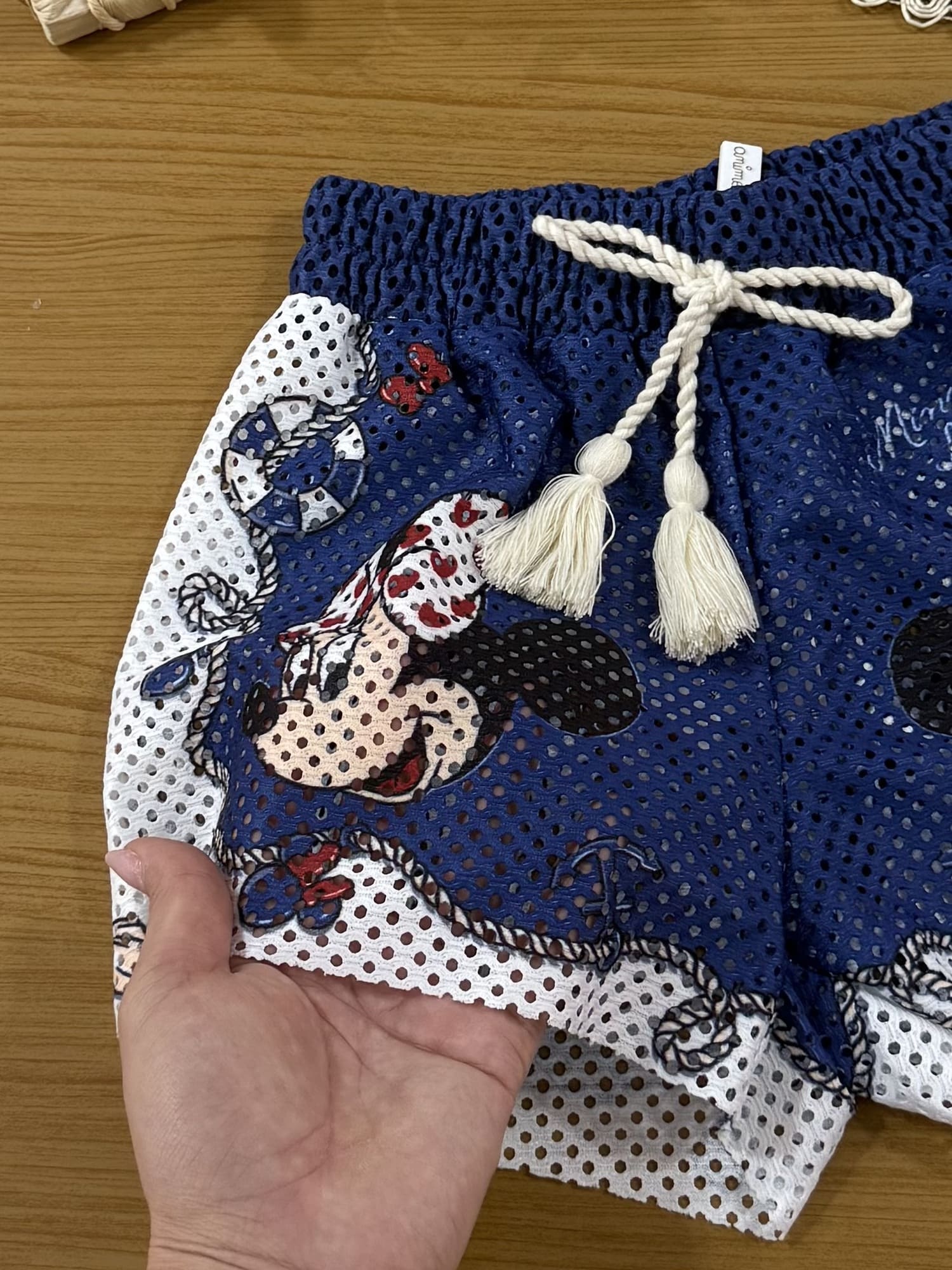 Shorts Infantil Animê Verão em Tela Azul Minnie Disney