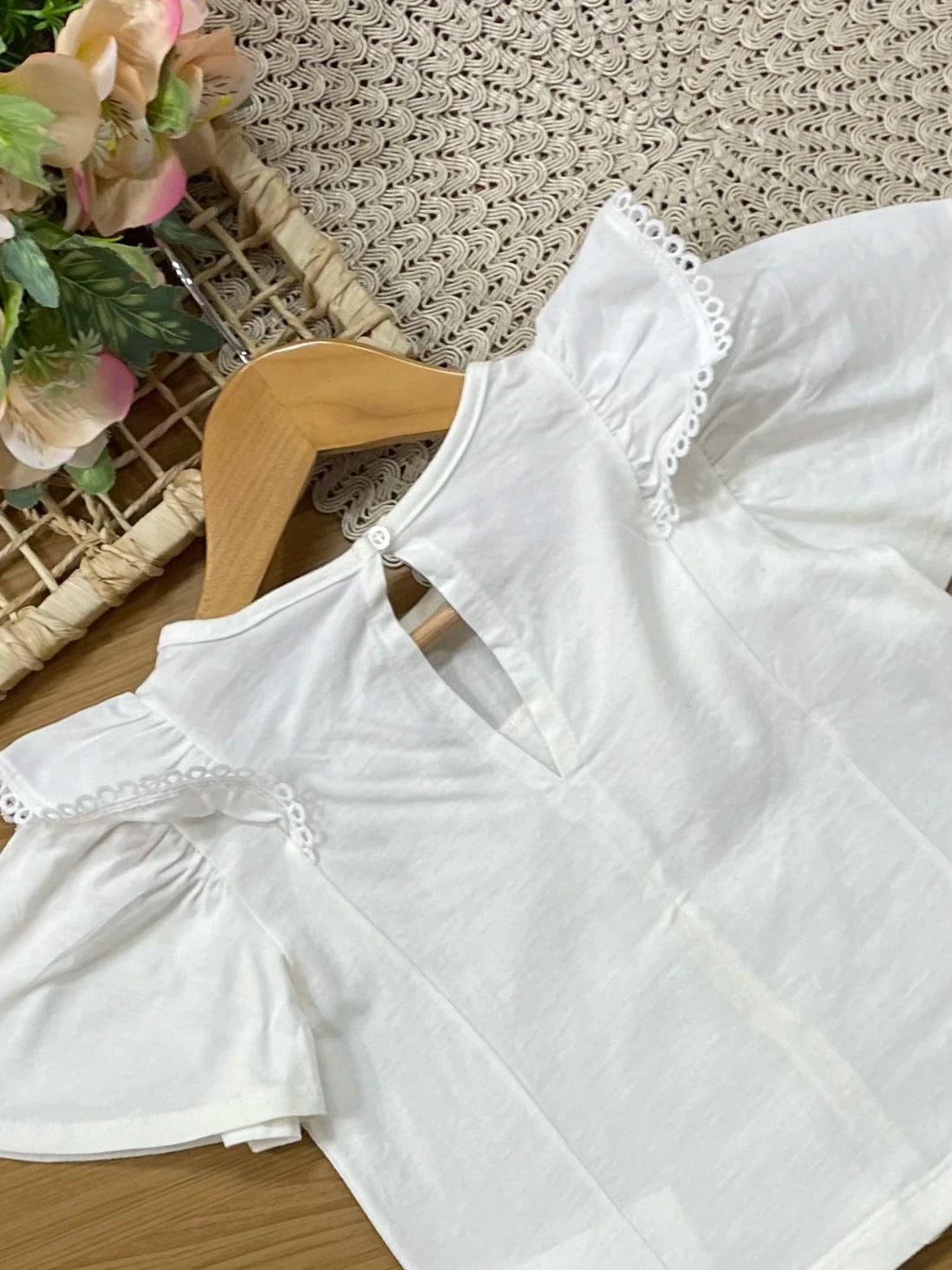 Blusa Infantil Momi Inverno Braca com Babado e Renda