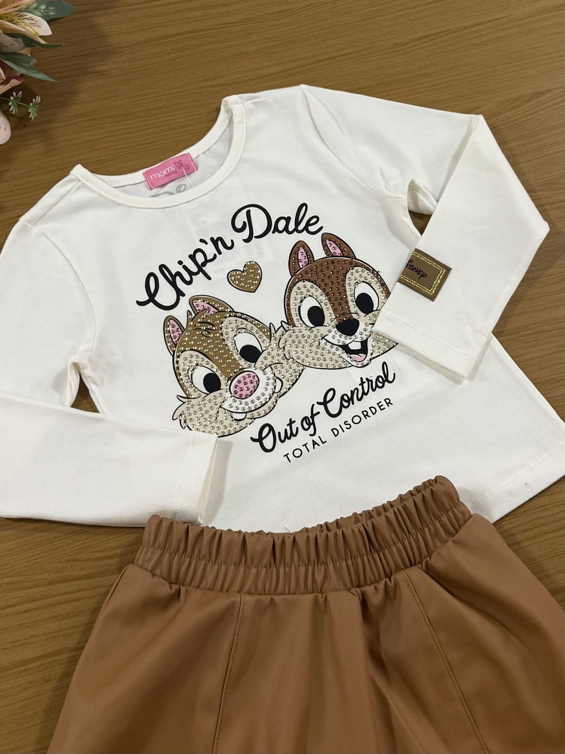 Conjunto Infantil Momi Inverno com Saia Marrom e Blusa Tico e Teco com Strass Disney