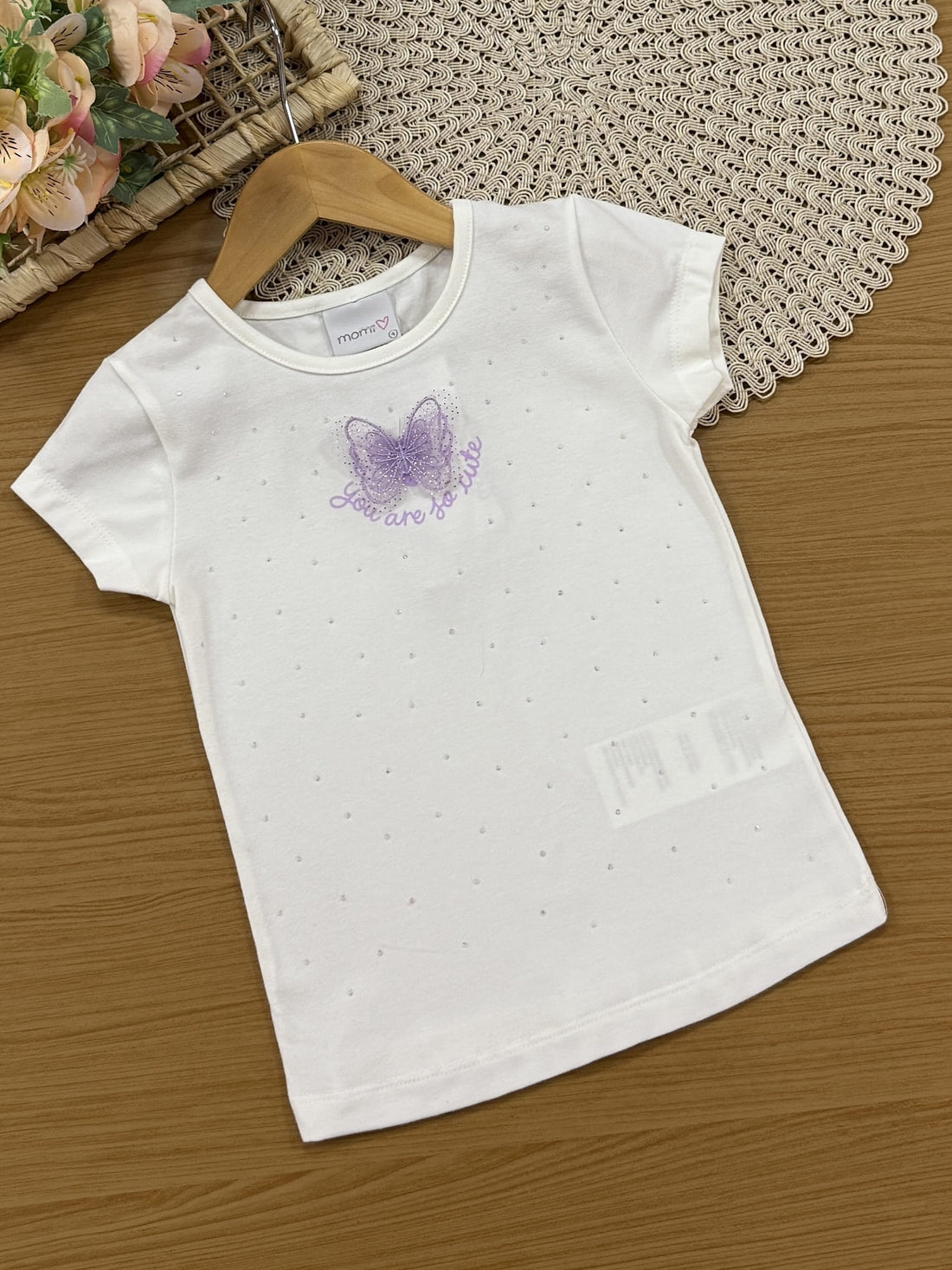Conjunto Infantil Momi Verão com Short-Saia Lilás e Blusa Branca Borboletinha Strass