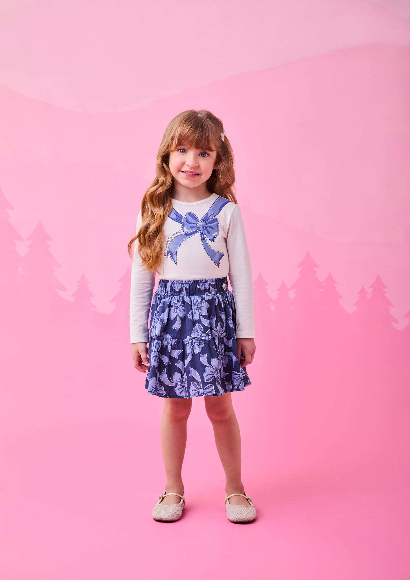 Conjunto Infantil Momi Inverno com Saia Azul e Blusa Branca Lacinho