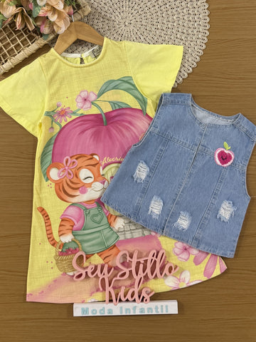 Vestido Infantil Kukiê Verão Vestido Amarelo Casinha de Maça com Colete jeans
