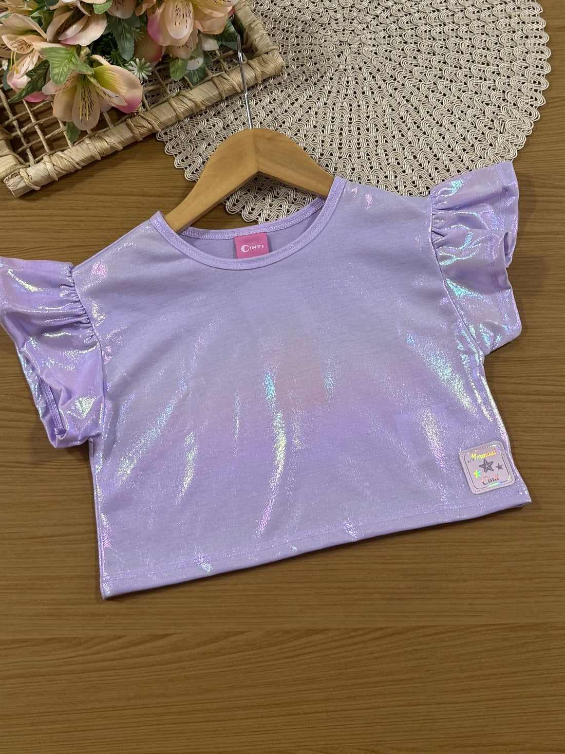 Conjunto Infantil Cinti Verão com Shorts e Blusa Lilás Holográfica