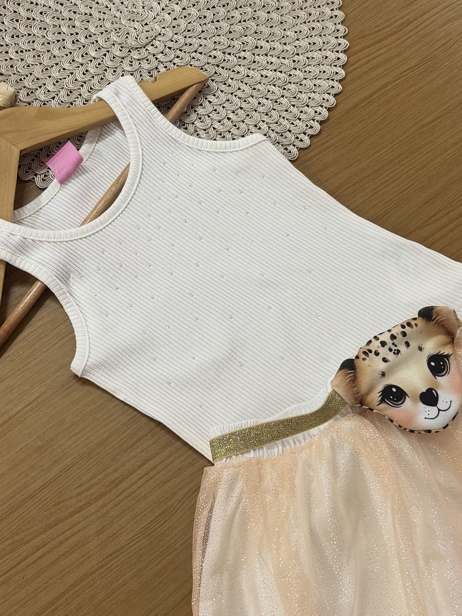 Conjunto Infantil Cinti Verão com Saia em Tule Oncinha e Regata Branca