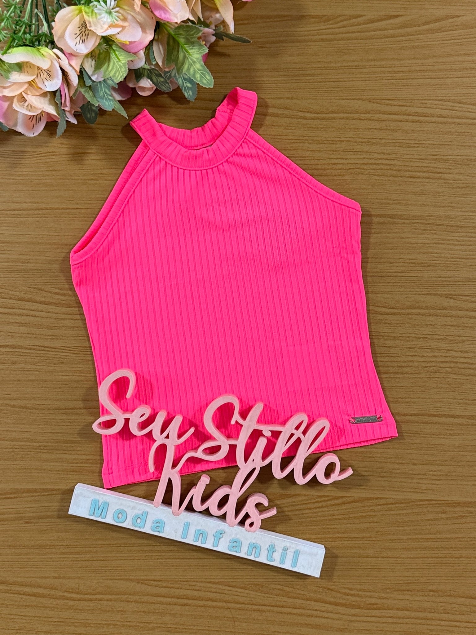 Blusa Infantil Catavento Verão Canelada Manga Curta Rosa Neon
