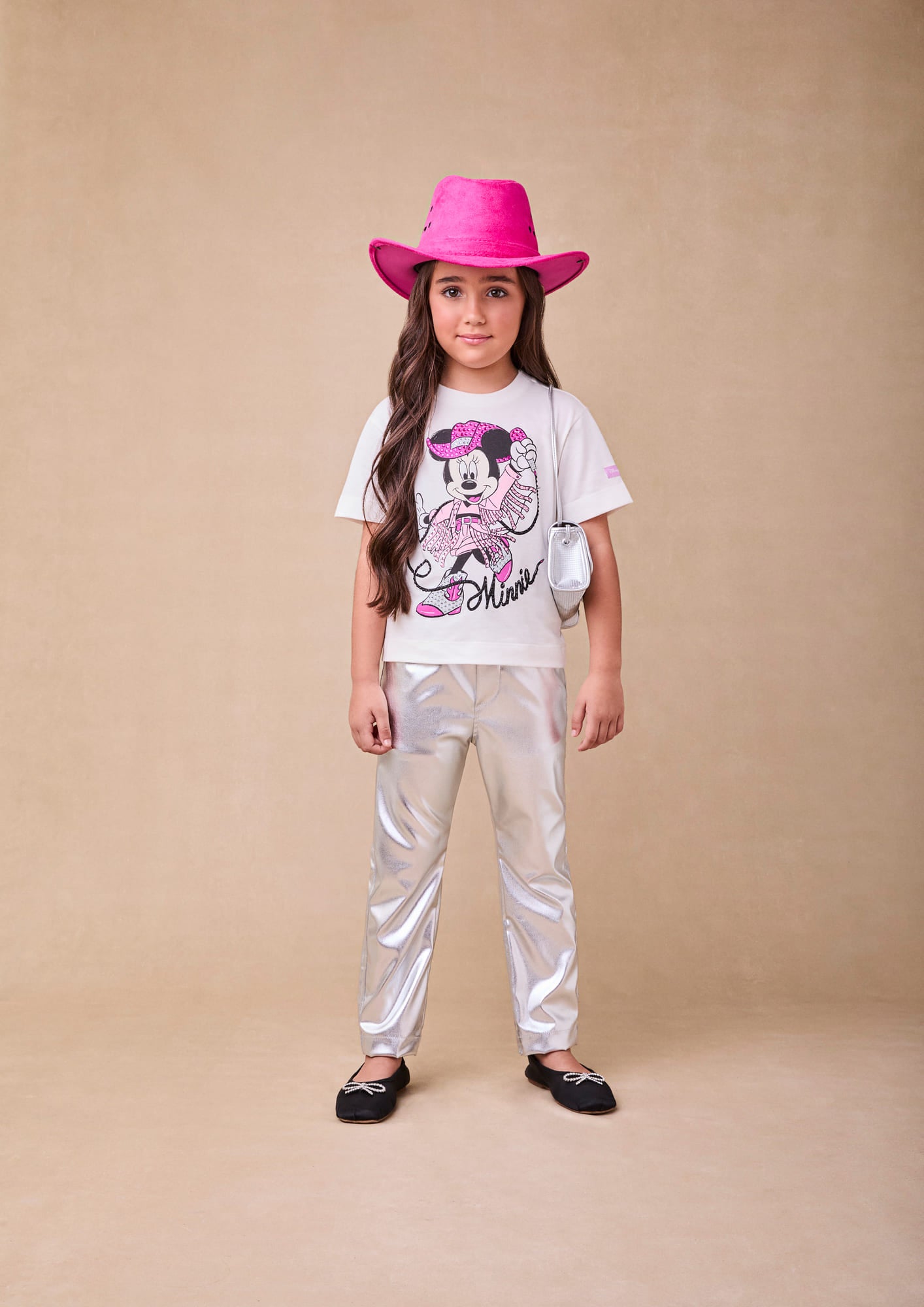 Blusa Infantil Animê Inverno Manga Longa Branca Minnie Cowgirl com Strass Disney