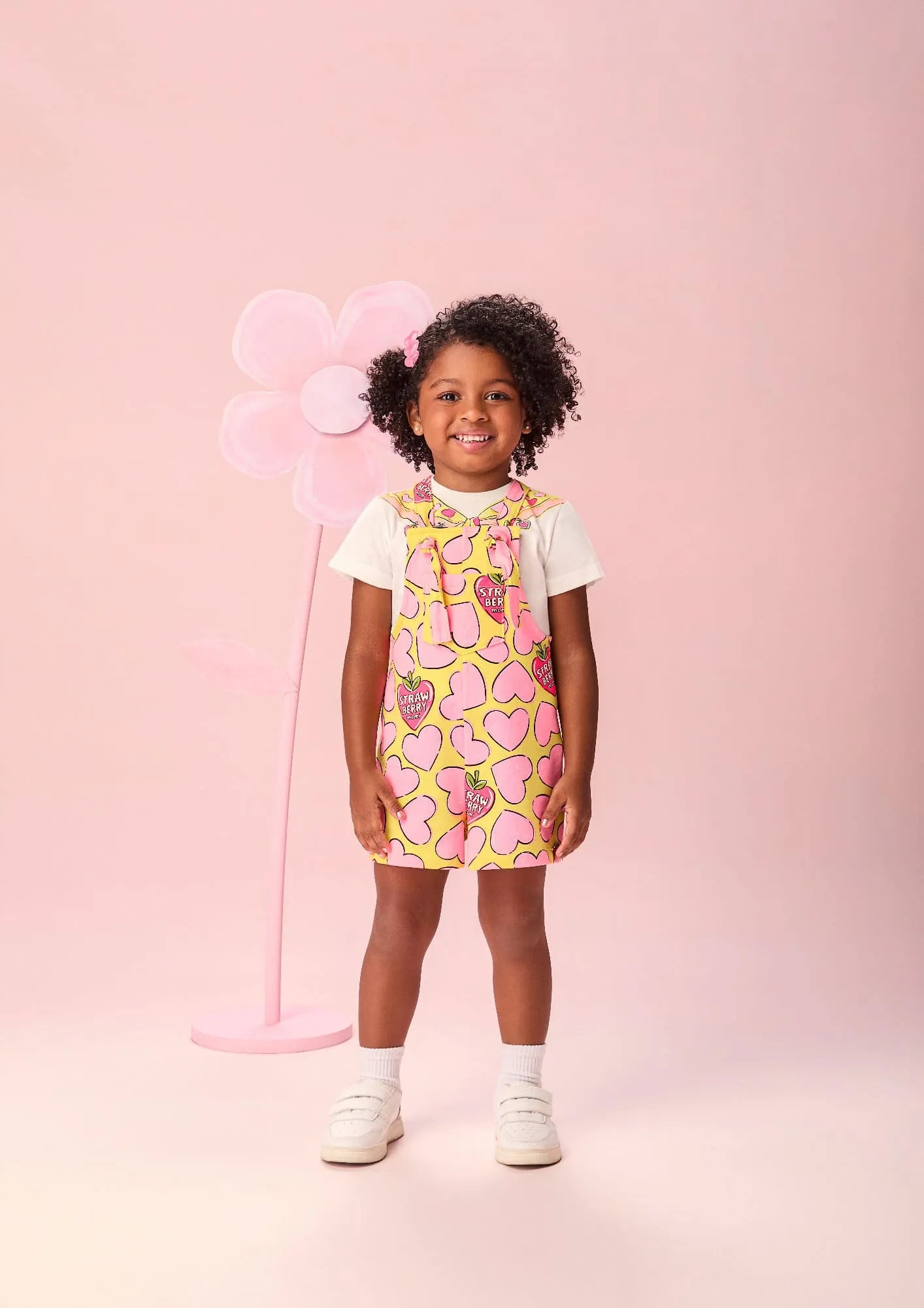 Jardineira Infantil Menina Momi Amarela Corações