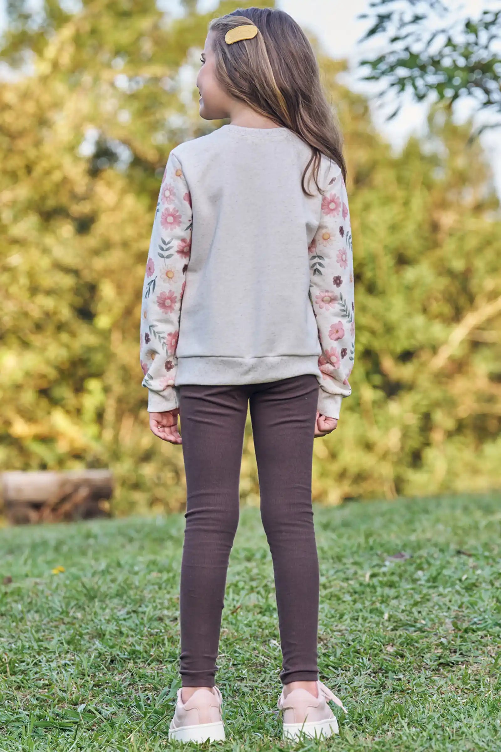 Conjunto Infantil Kukiê Inverno com Calça Legging Marrom e Moletom sem Flanela Gatinha Floral