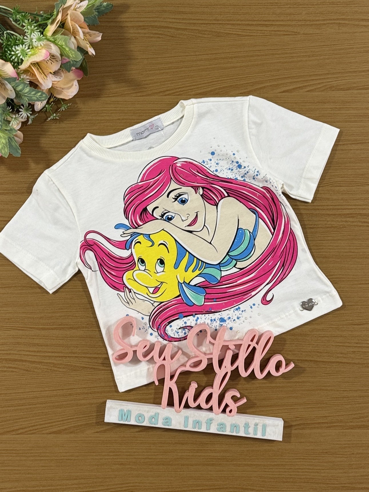 Conjunto Infantil Momi Verão Shorts Jeans e Blusa Pequena Sereia Disney