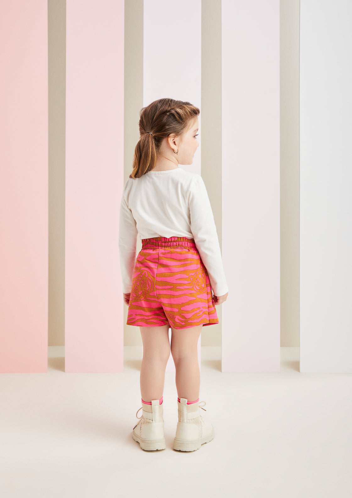 Conjunto Infantil Momi Inverno Short Saia Tigre e Blusa Manga Longa Branca