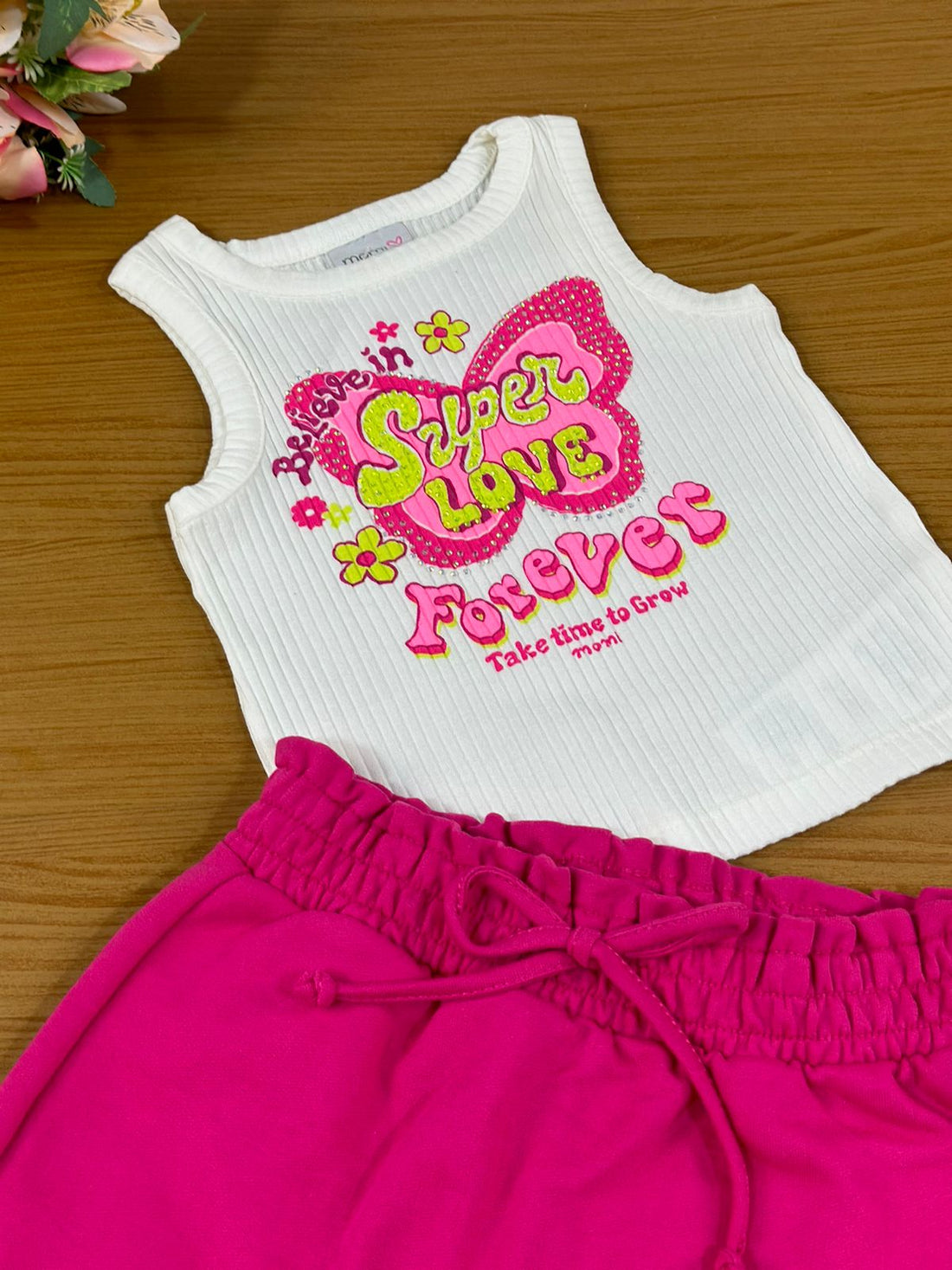 Conjunto Infantil Momi Verão Com Shorts e Blusa Super Love