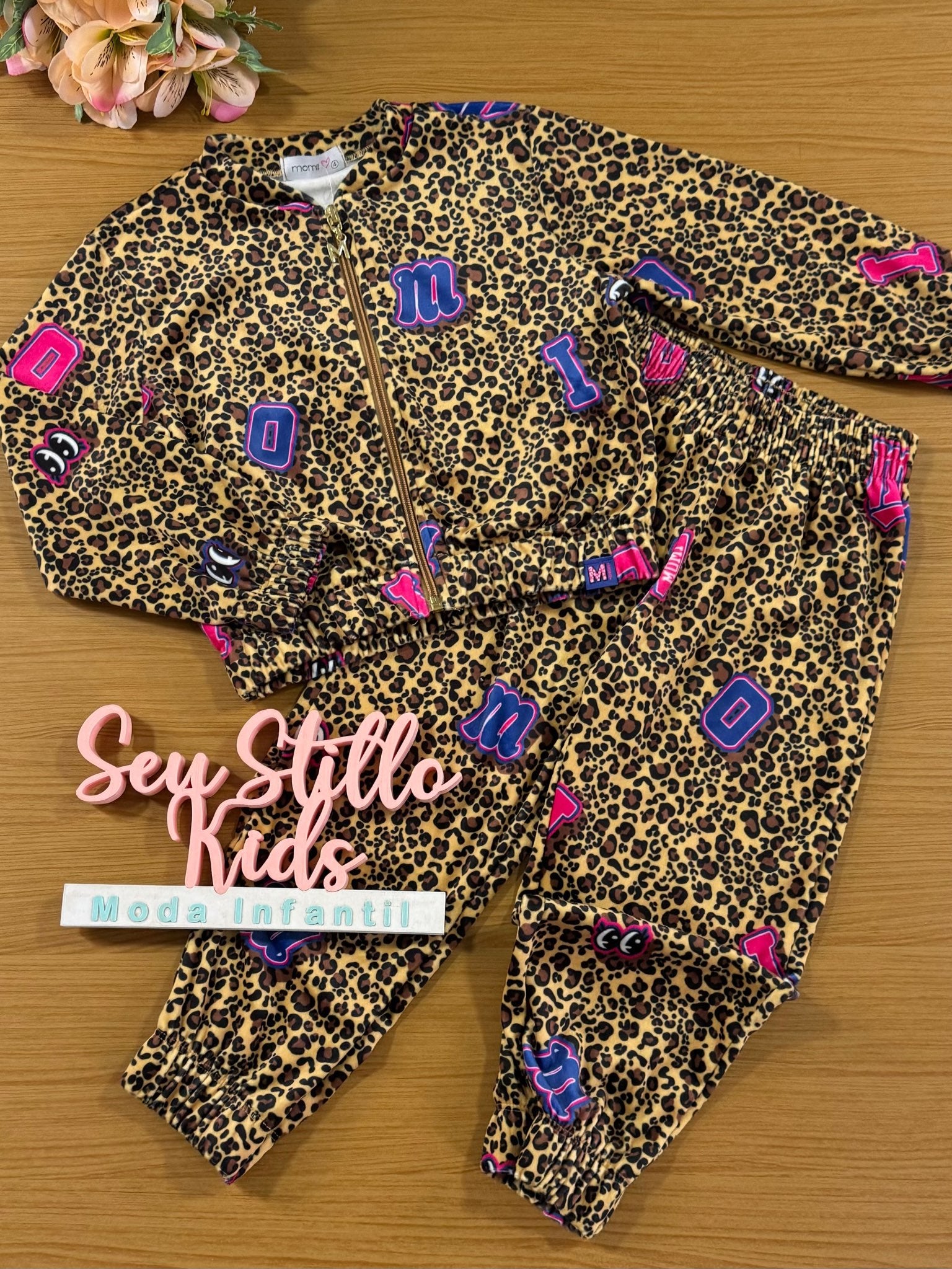 Conjunto Infantil Momi Inverno Calça Oncinha e Jaqueta Oncinha