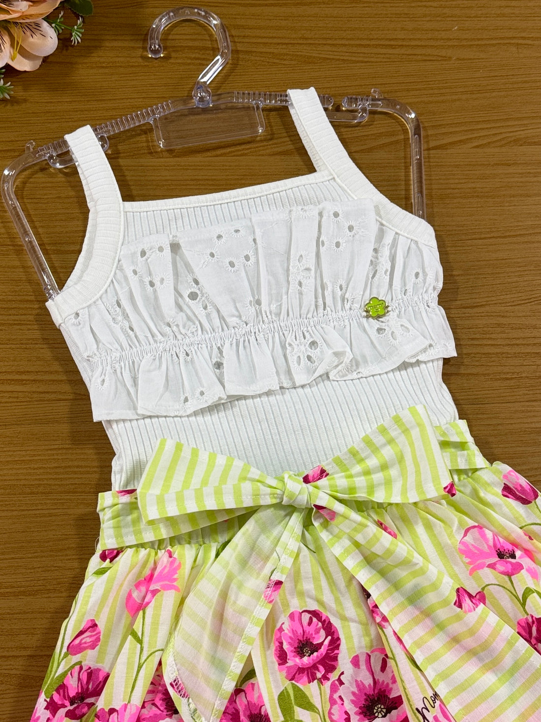 Conjunto Infantil Momi Verão Saia Verde Flor e Blusa Regata