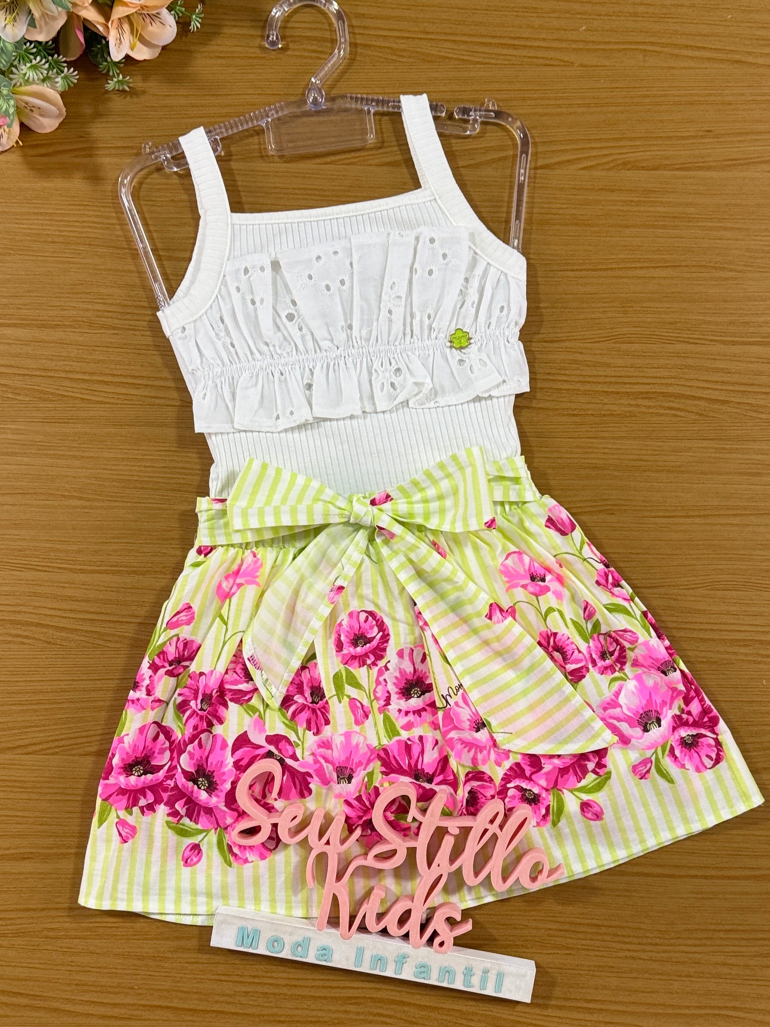 Conjunto Infantil Momi Verão Saia Verde Flor e Blusa Regata