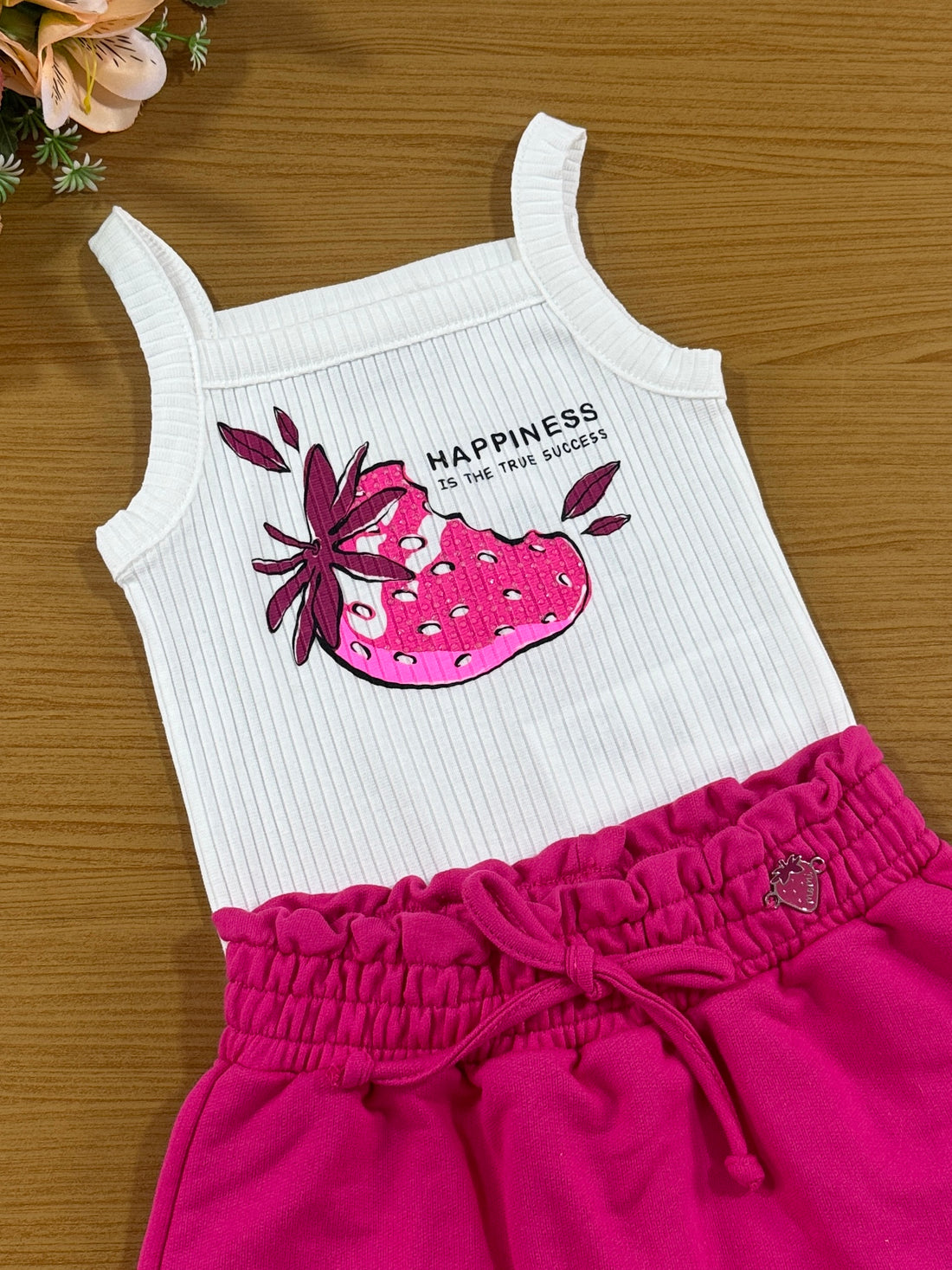 Conjunto Infantil Momi Verão Shorts Saia Rosa e Regata Morango