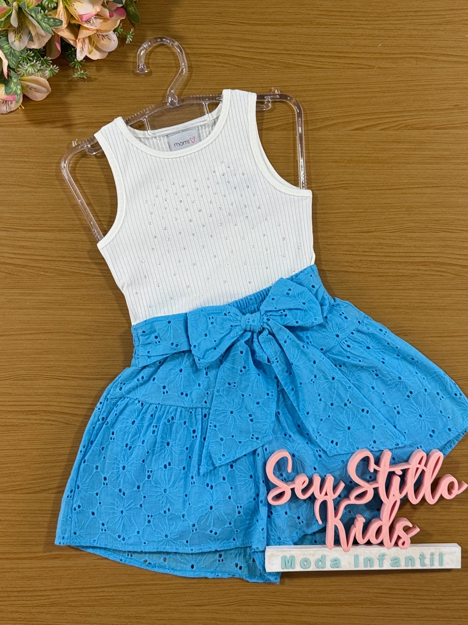 Conjunto Infantil Momi Verão Shorts Laise Azul e Blusa