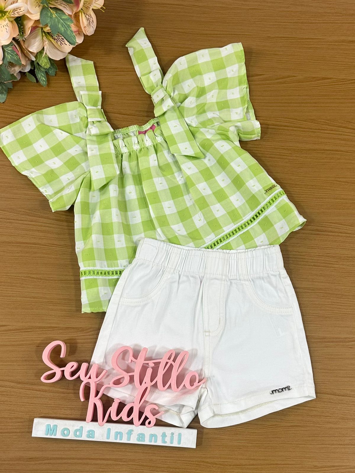 Conjunto Infantil Momi Verão Com Shorts e Blusa Xadrez Verde