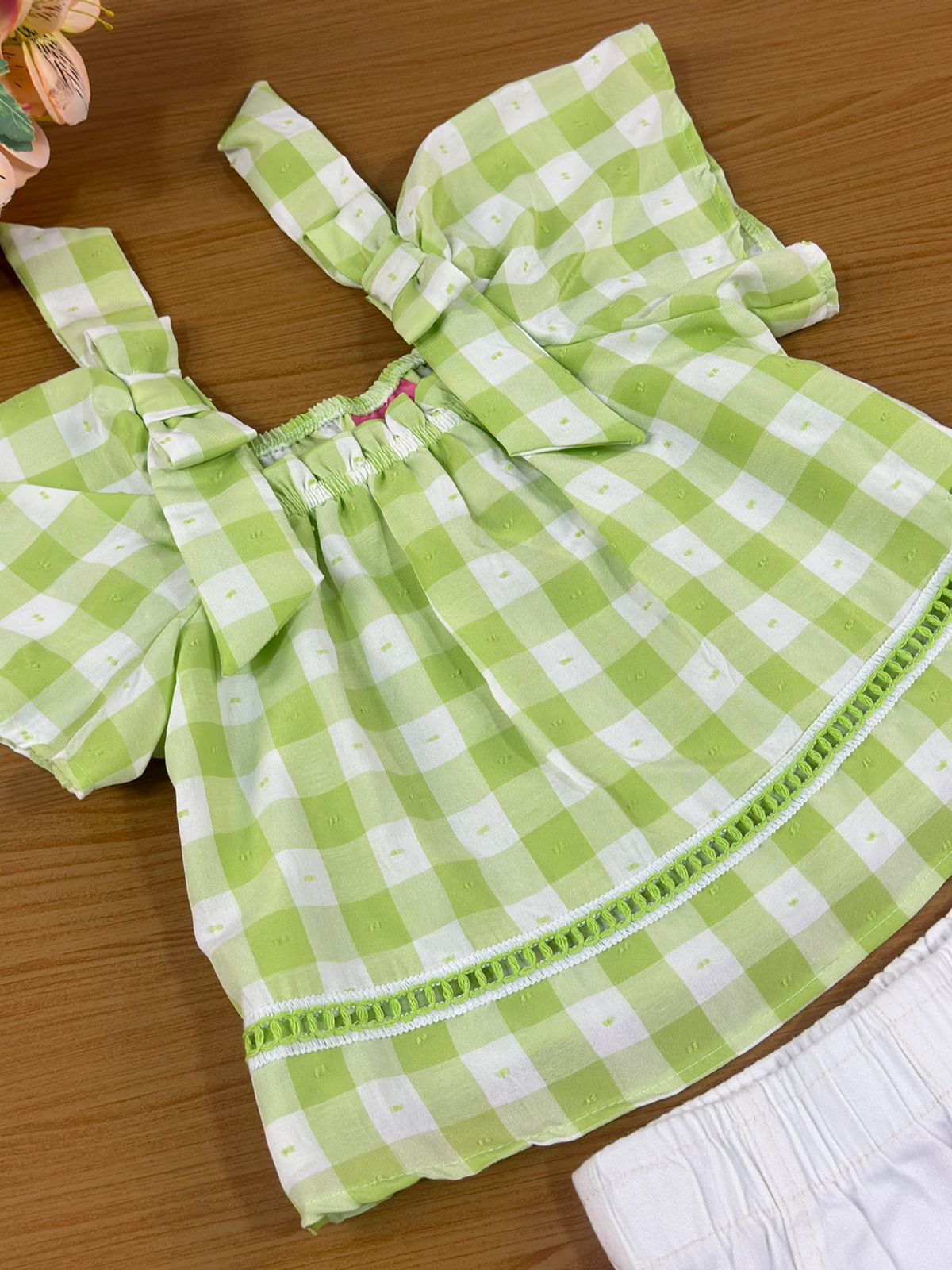 Conjunto Infantil Momi Verão Com Shorts e Blusa Xadrez Verde
