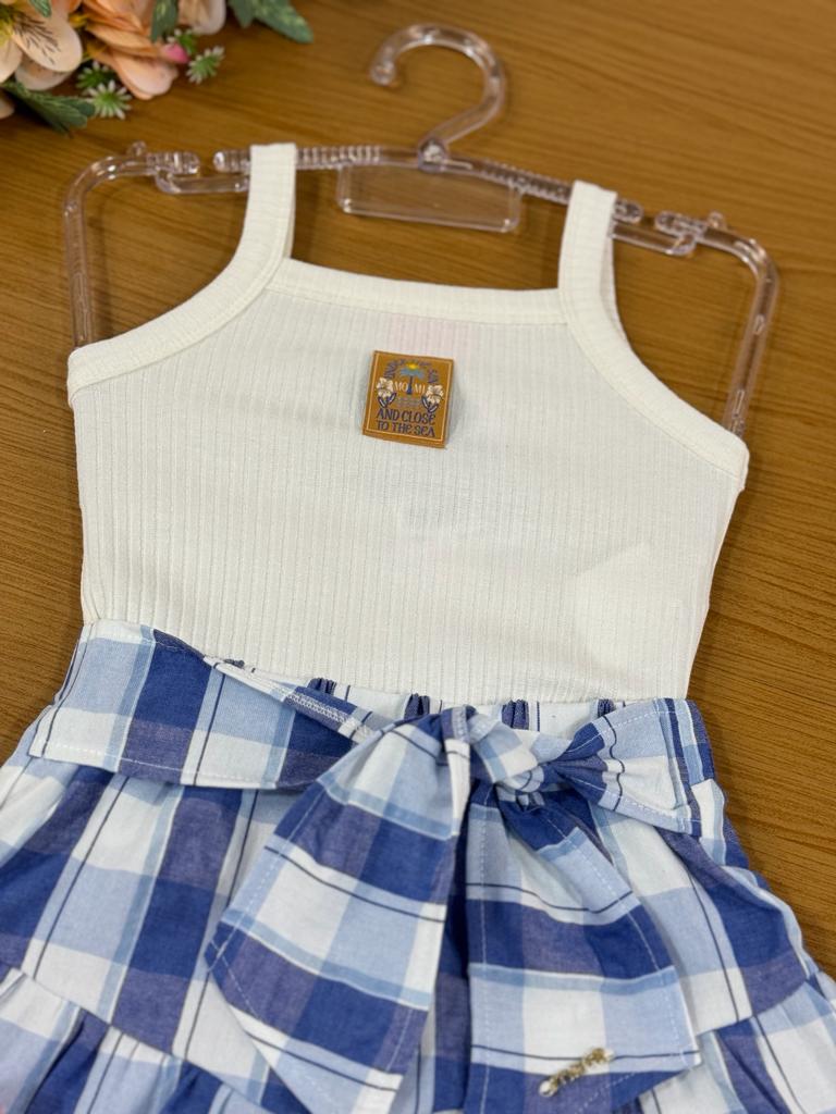 Conjunto Infantil Momi Verão Com Shorts Xadrez e Blusa Branca