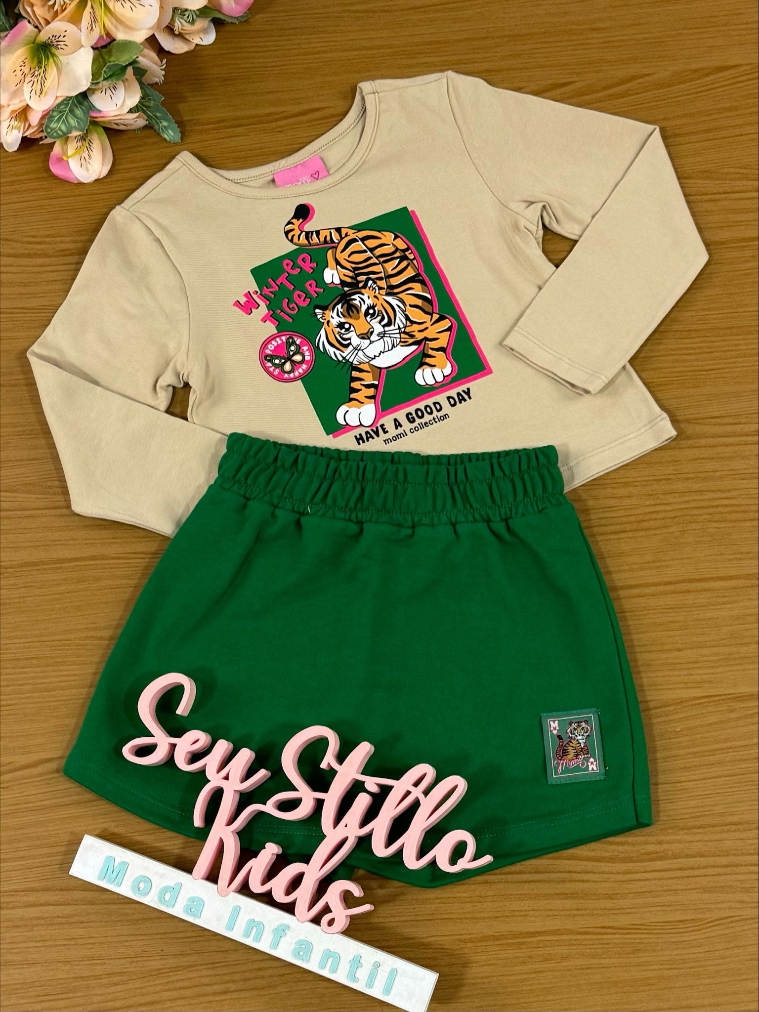 Conjunto Infantil Momi Inverno Shorts Saia e Blusa Tigre