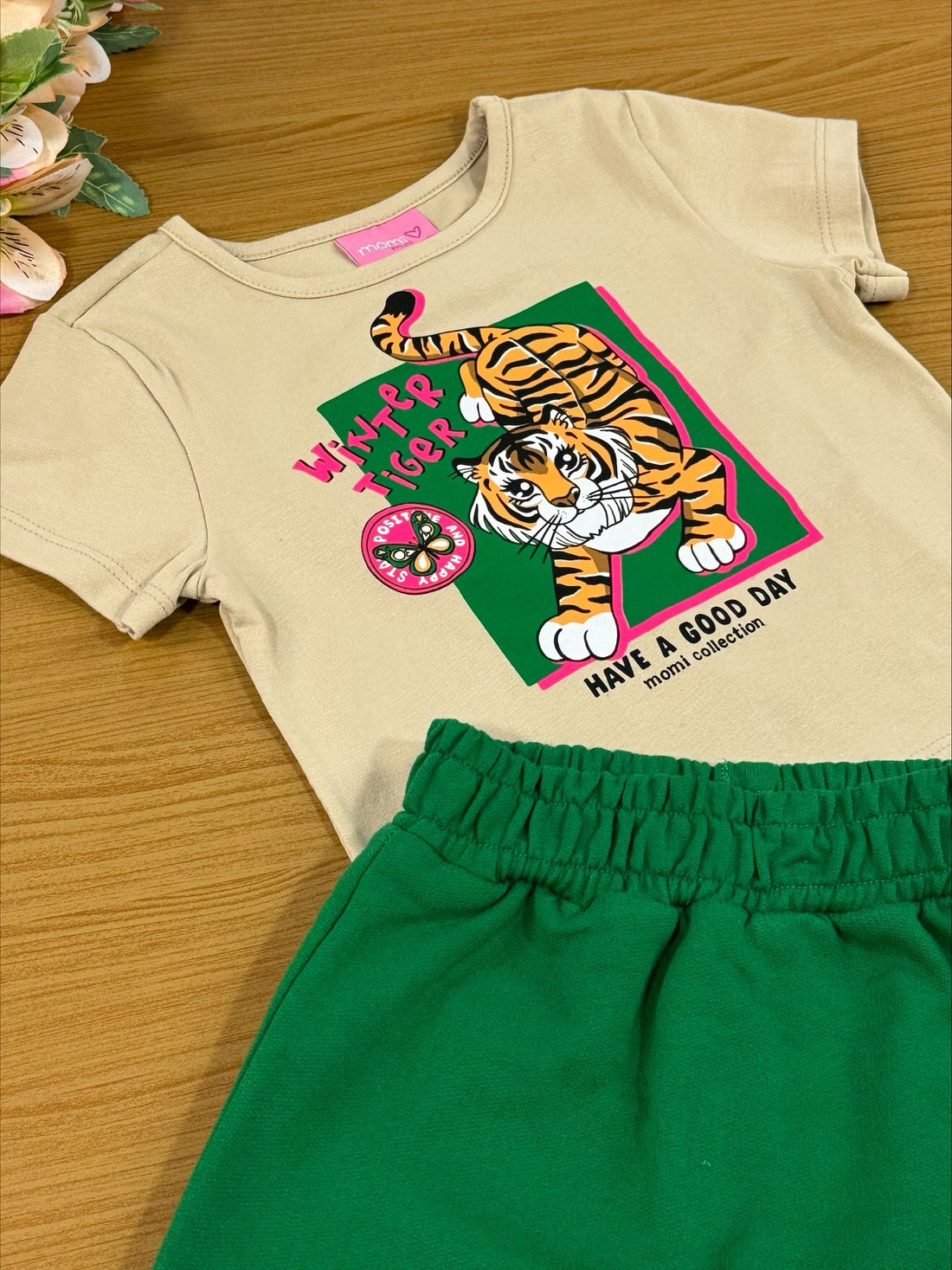 Conjunto Infantil Momi Inverno Shorts Saia e Blusa Manga Curta Tigre
